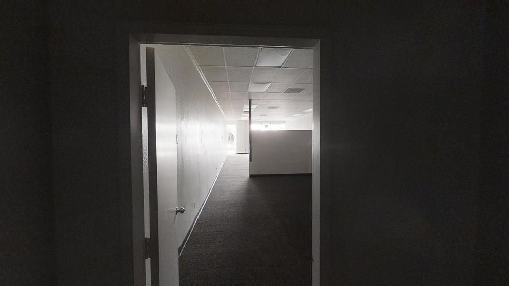 Move-In Ready Retail/Office Storefront @ Downtown Corner: 277 N 5th St, Coalinga, CA 93210